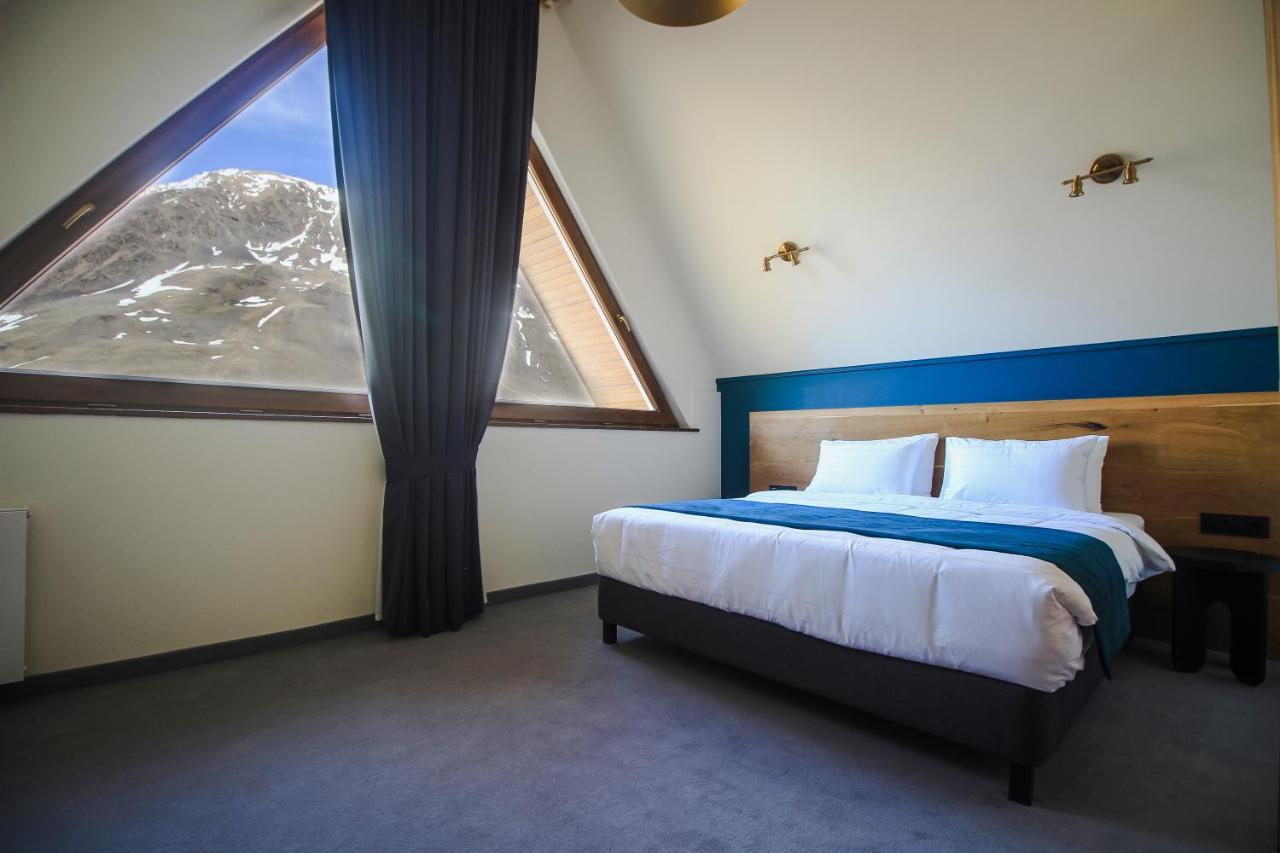 Suatis Resort Kazbegi Exterior foto